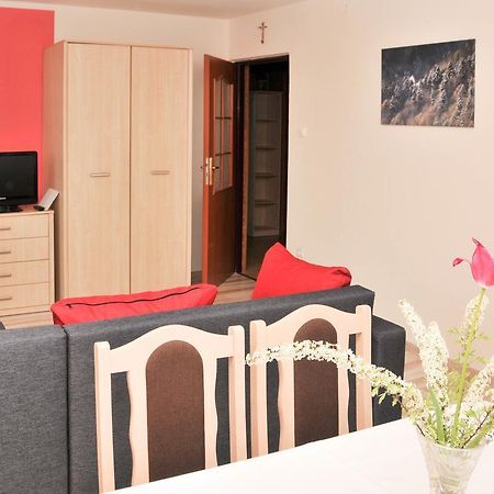 Apartament Pod Lanem Тилич Екстериор снимка